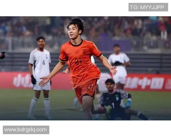 恒大主场大胜贵州队四球零封展现强大实力